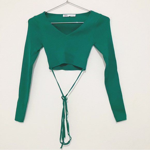 Zara • Ribbed Knit Cropped Wrap Top in Green - Picture 2 of 9